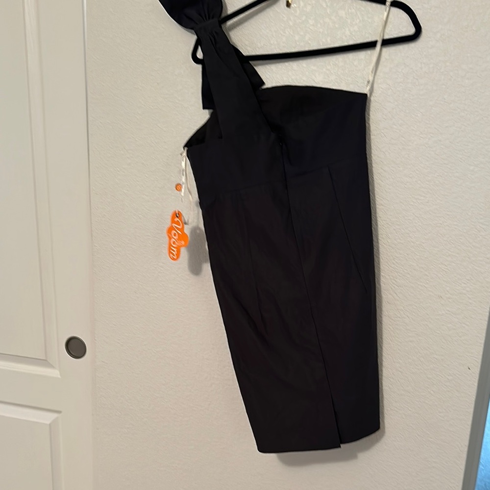 Voom by Joy Han Black One Shoulder Asymmetrical Cocktail Dress - Picture 8 of 8